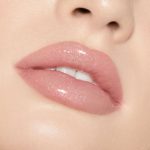 برق لب(لیپ گلاس )کایلی مدل High Gloss شماره 323 Daddy’s Girl - Image 2